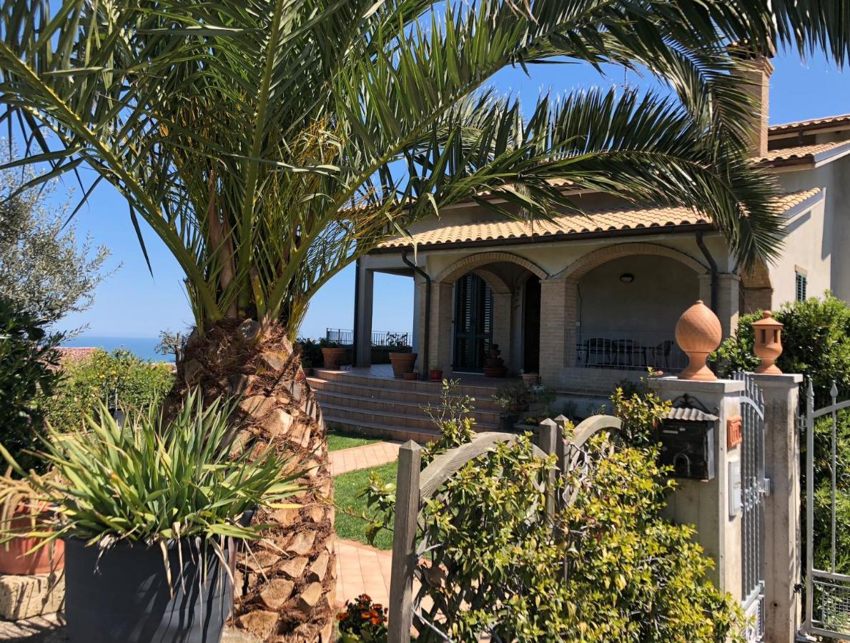 B&B La Palma San Costanzo Zewnętrze zdjęcie